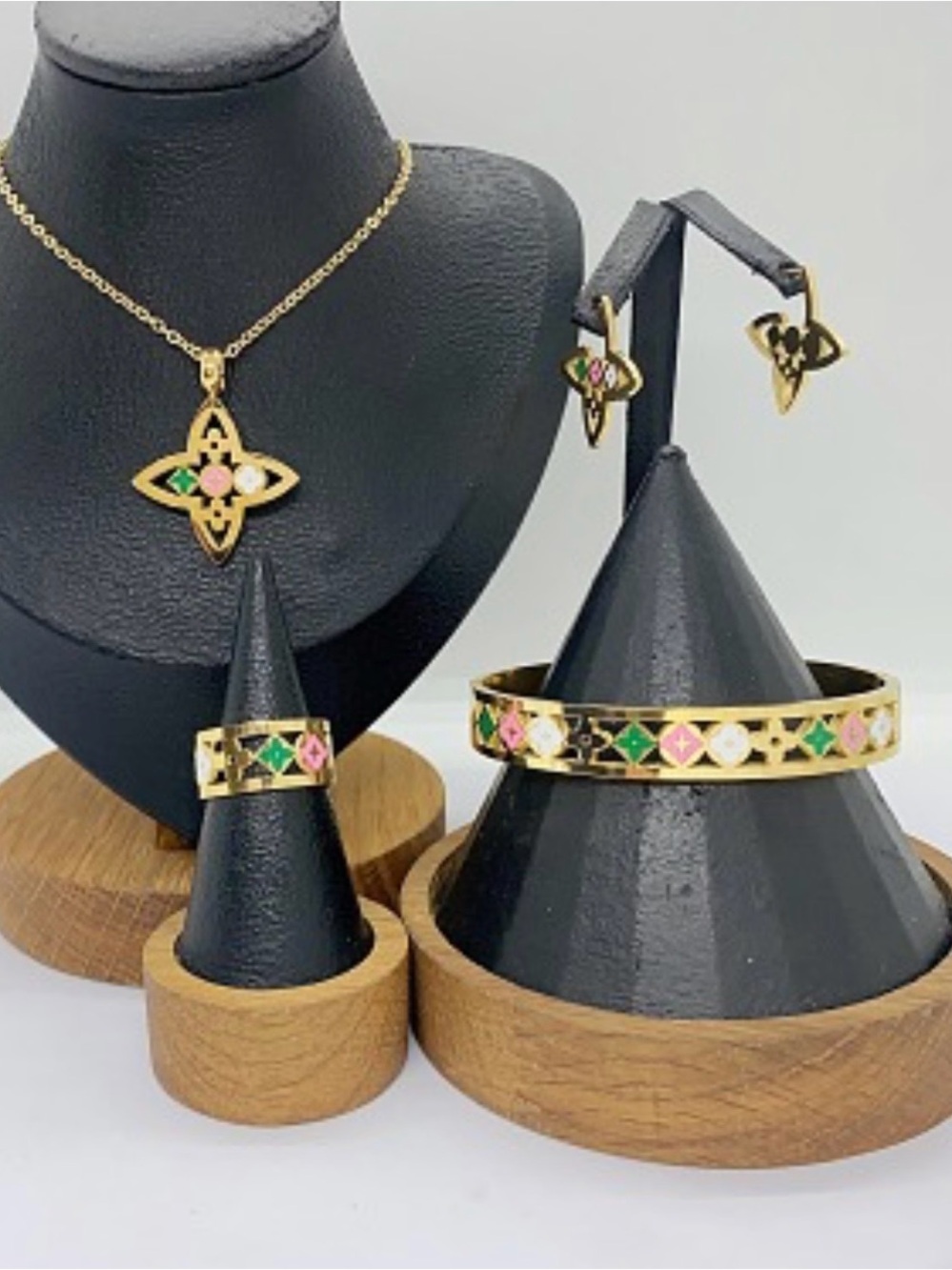 Gold-Tone Floral Motif Jewelry Set with Pink, Green and White Accents
